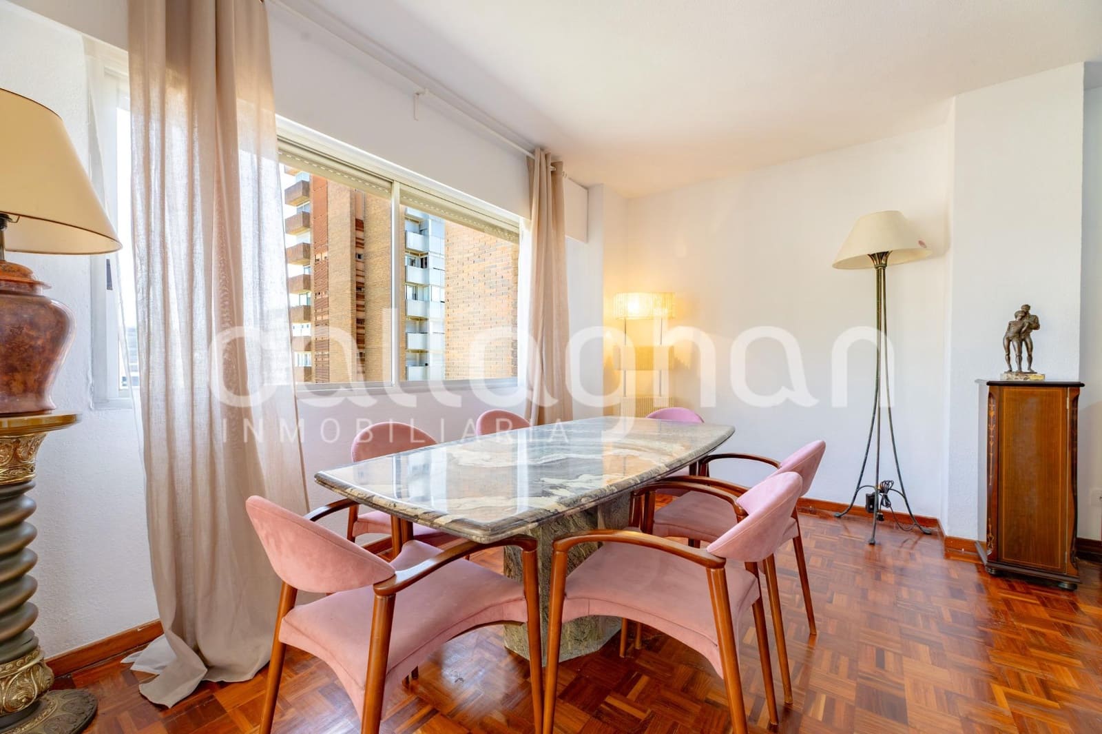 4 soveværelse Lejlighed til salg i Valencia by med garage - € 695.000 (Ref: 9927624)