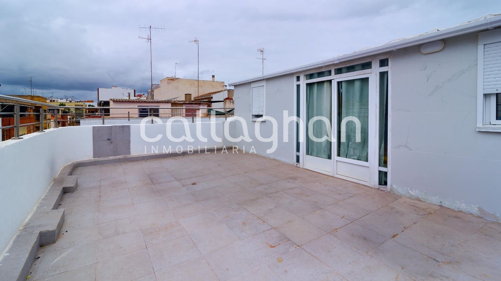 7 Zimmer Wohnung zu verkaufen in Sagunto / Sagunt - 240.000 € (Ref: 9929551)