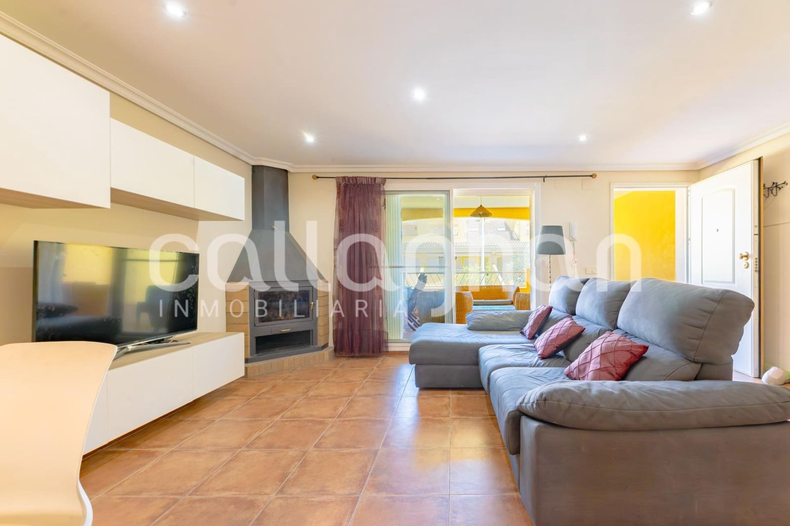 4 bedroom Terraced Villa for sale in Almarda with pool - € 410,000 (Ref: 9929554)