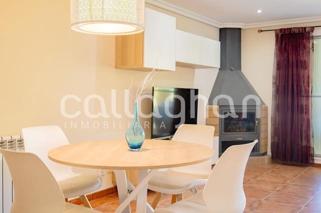 4 soveværelse Rækkehus til salg i Almarda, Sagunto / Sagunt med swimmingpool - € 410.000 (Ref: 9929554)