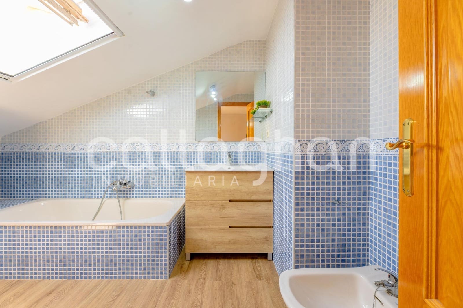 4 bedroom Terraced Villa for sale in Almarda with pool - € 410,000 (Ref: 9929554)