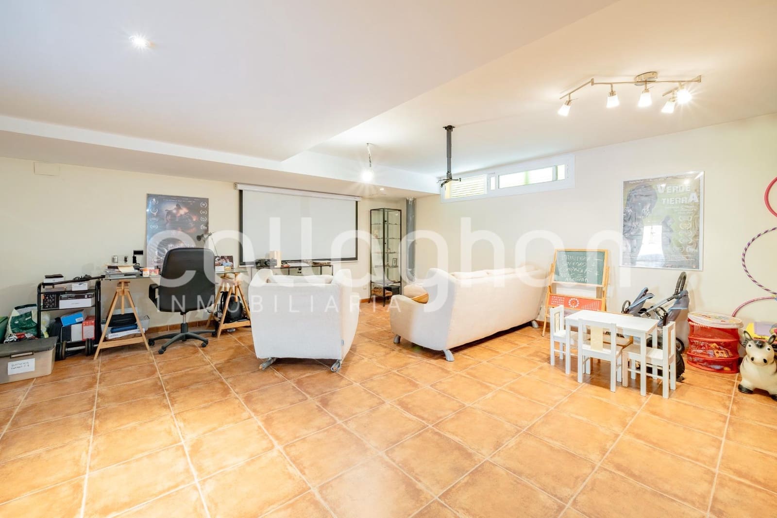 4 bedroom Terraced Villa for sale in Almarda with pool - € 410,000 (Ref: 9929554)
