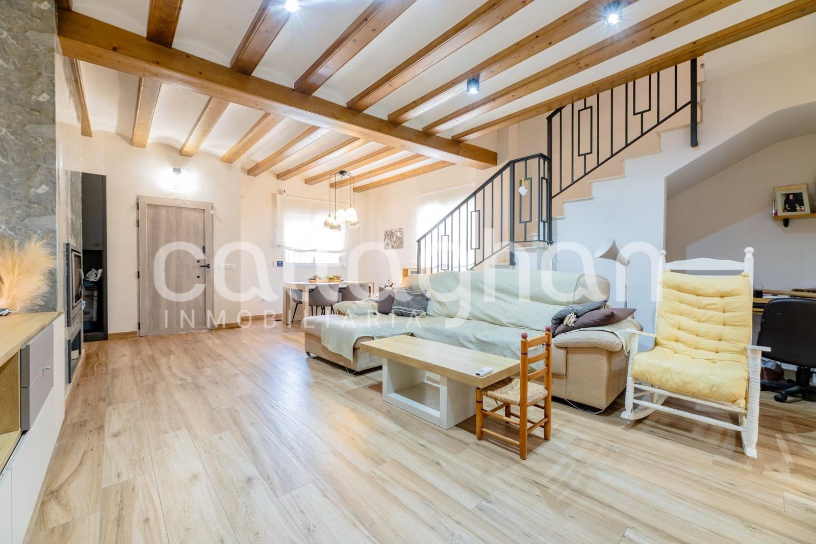Chalet de 3 habitaciones en Almenara en venta con garaje - 450.000 € (Ref: 9929556)