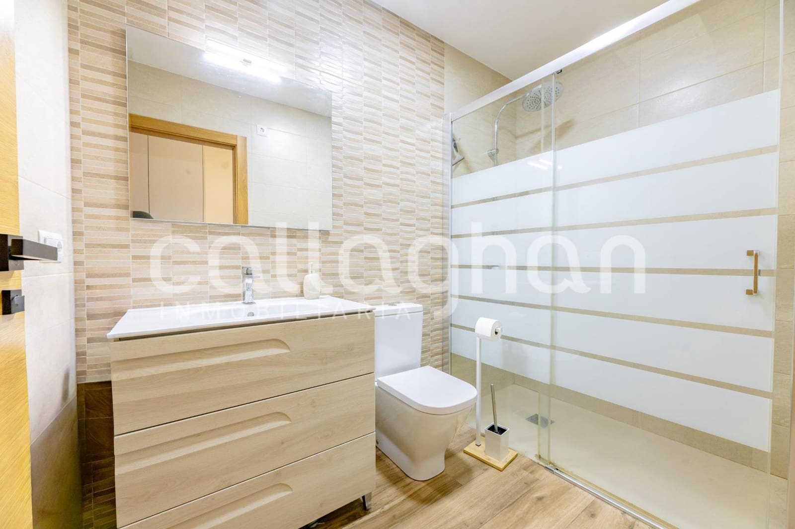 Chalet de 3 habitaciones en Almenara en venta con garaje - 450.000 € (Ref: 9929556)