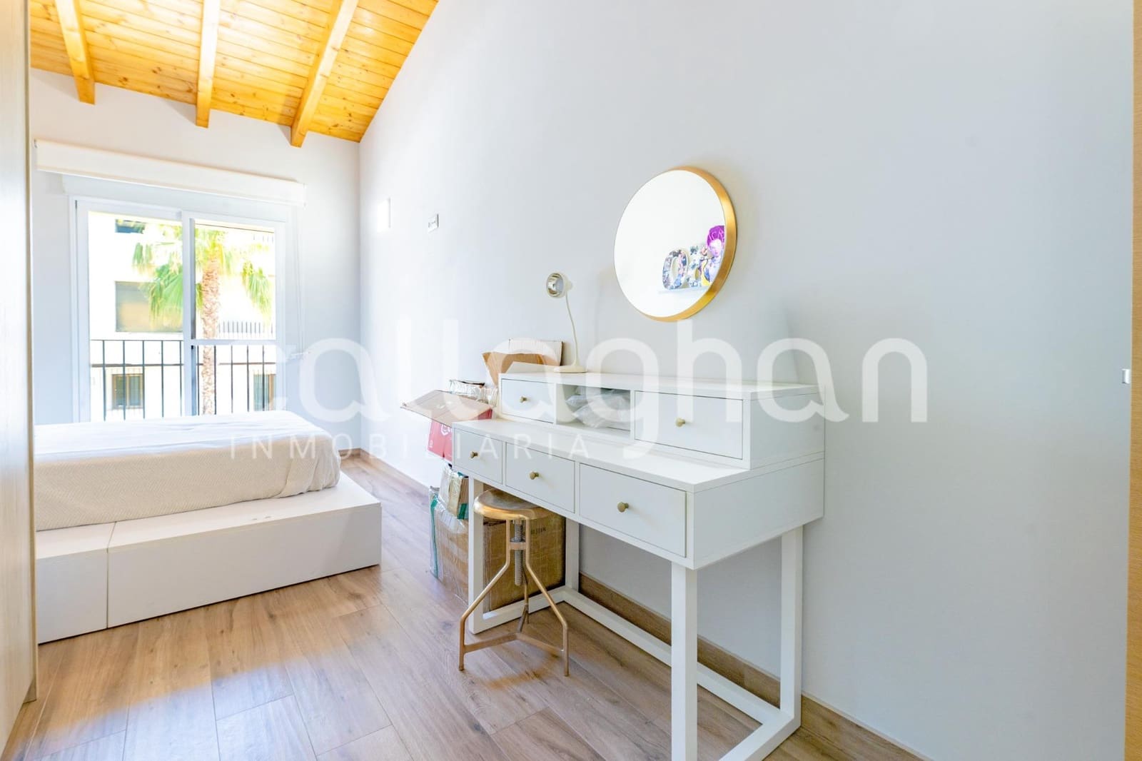 Chalet de 3 habitaciones en Almenara en venta con garaje - 450.000 € (Ref: 9929556)