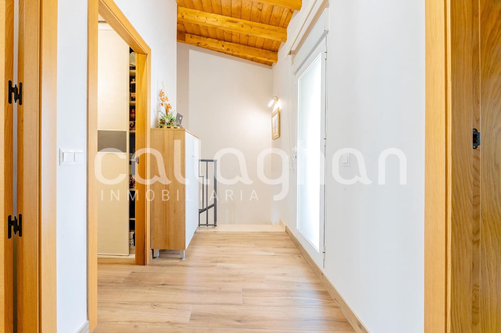 Chalet de 3 habitaciones en Almenara en venta con garaje - 450.000 € (Ref: 9929556)