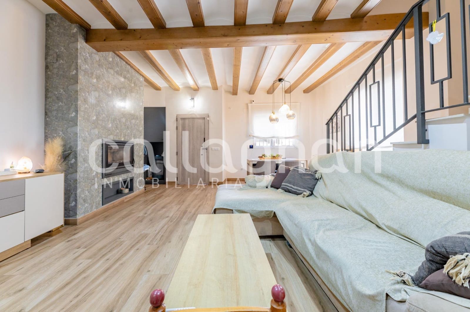 Chalet de 3 habitaciones en Almenara en venta con garaje - 450.000 € (Ref: 9929556)