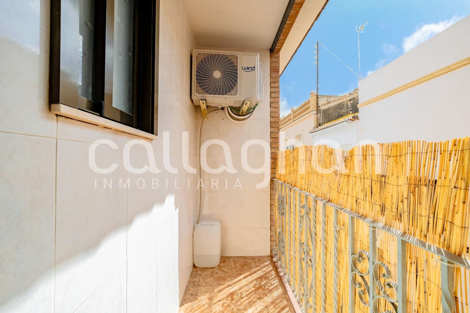 5 bedroom Villa for sale in Museros - € 359,000 (Ref: 9936549)