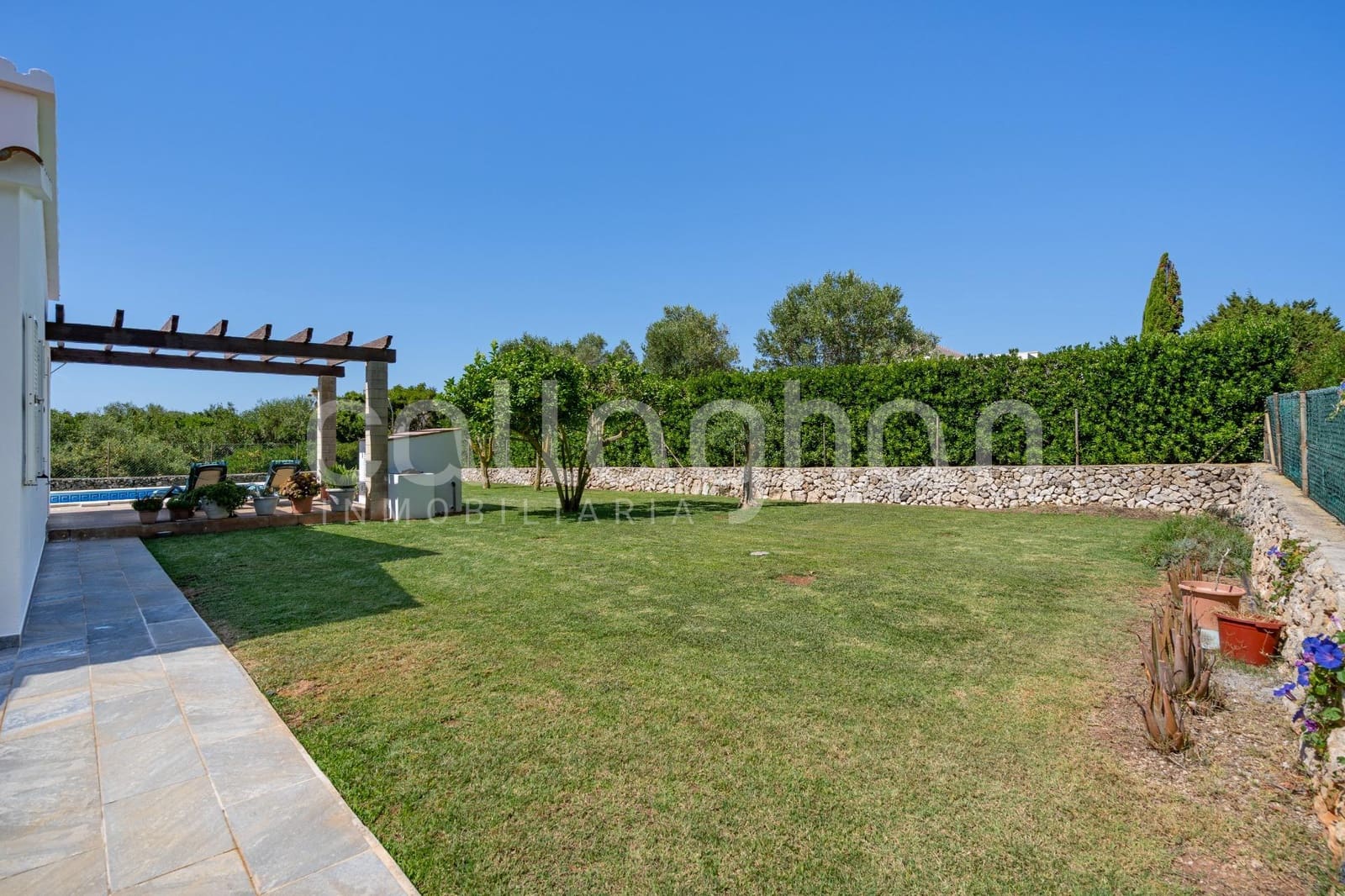 3 bedroom Villa for sale in Ciutadella de Menorca with pool - € 1,150,000 (Ref: 9940334)