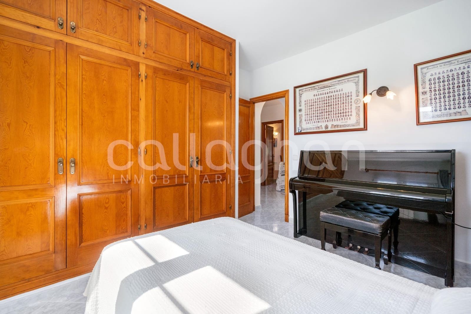 3 bedroom Villa for sale in Ciutadella de Menorca with pool - € 1,150,000 (Ref: 9940334)