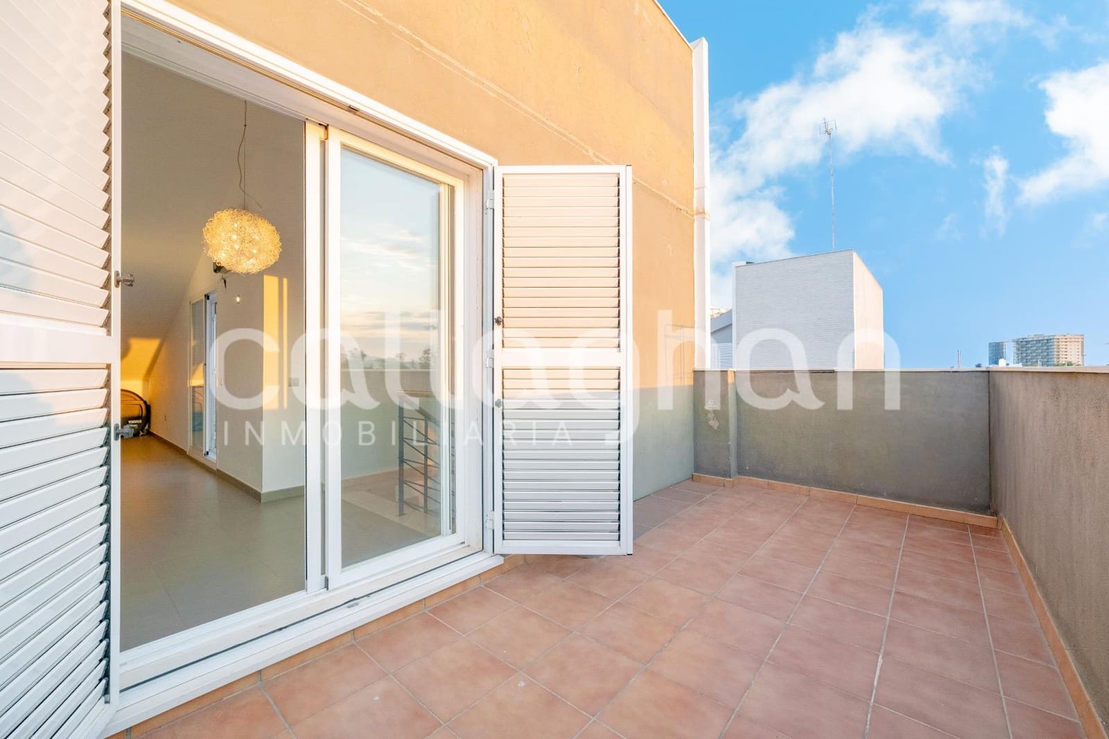 3 quarto Moradia em Banda para venda em Moncofa com garagem - 280 000 € (Ref: 9940335)