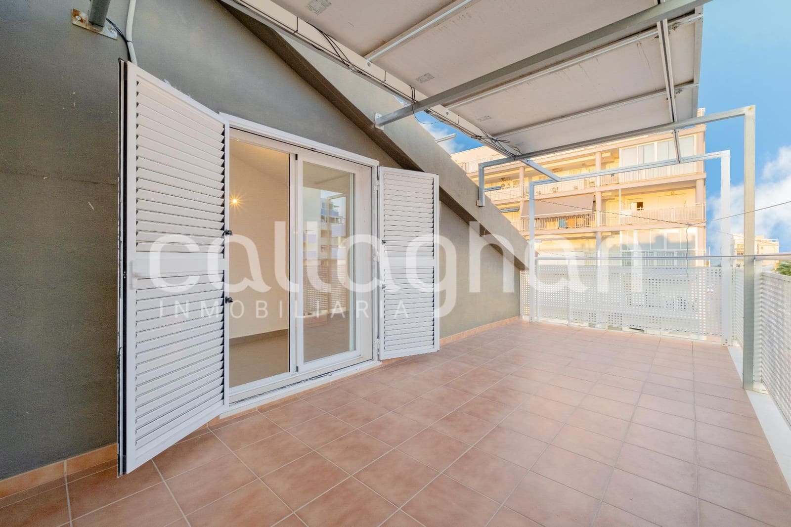 3 quarto Moradia em Banda para venda em Moncofa com garagem - 280 000 € (Ref: 9940335)