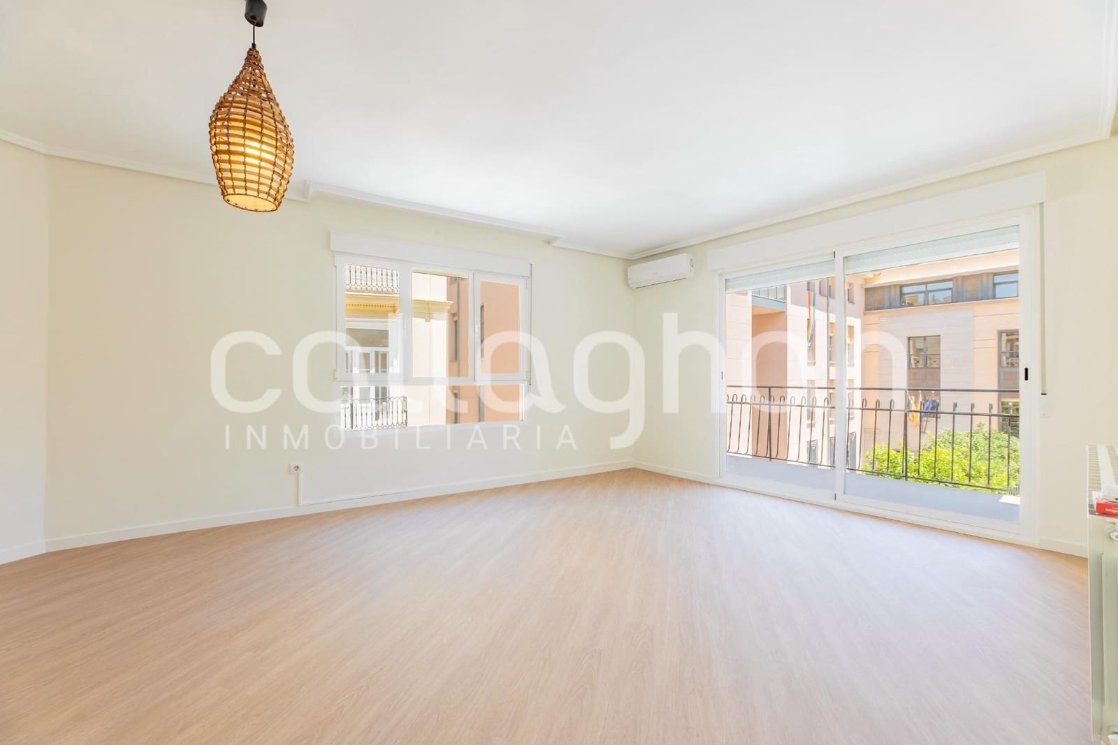 5 soveværelse Lejlighed til leje i Valencia by - € 2.800 (Ref: 9940336)