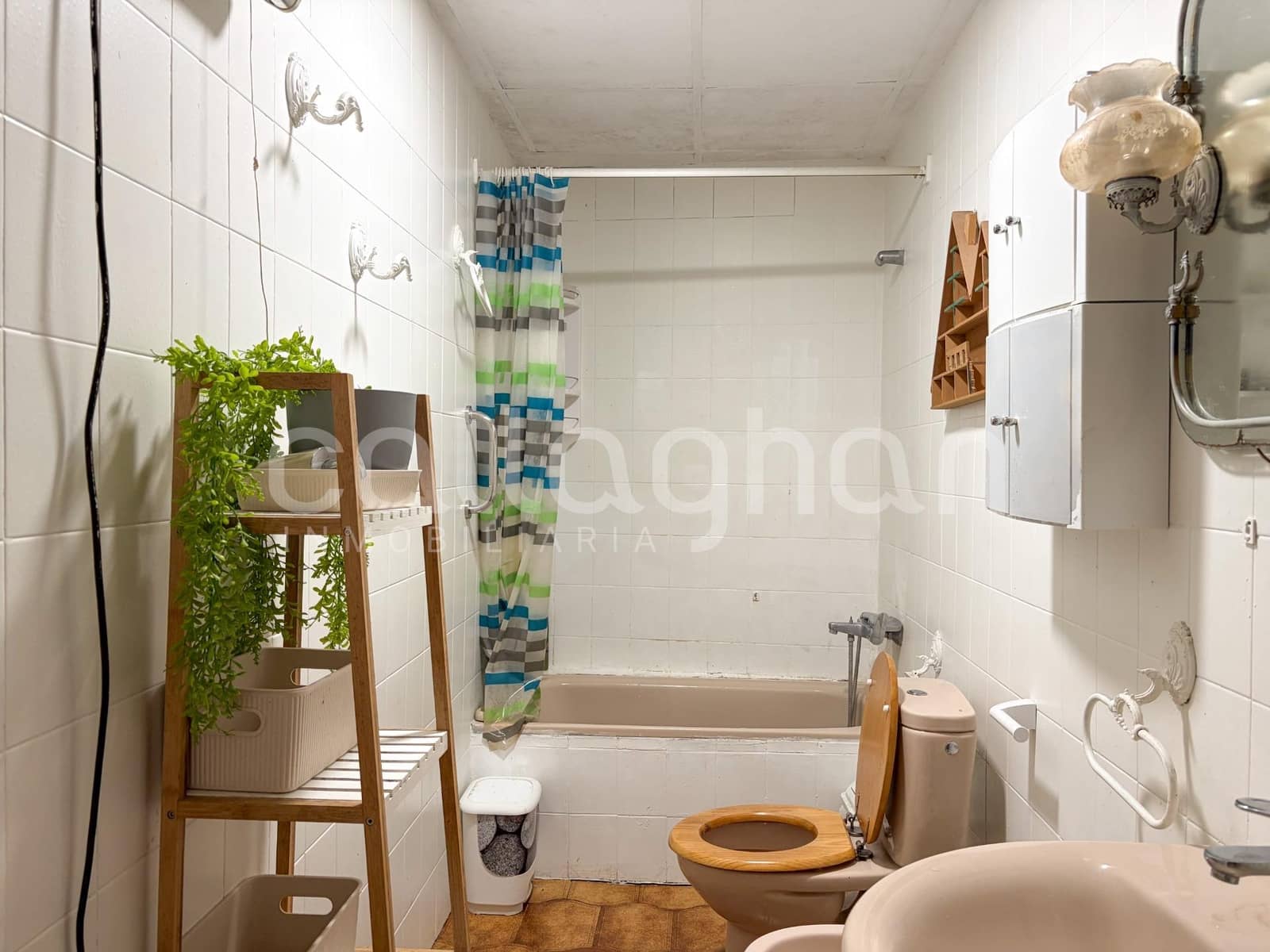 4 Zimmer Villa zu verkaufen in Ontinyent - 120.000 € (Ref: 9940337)