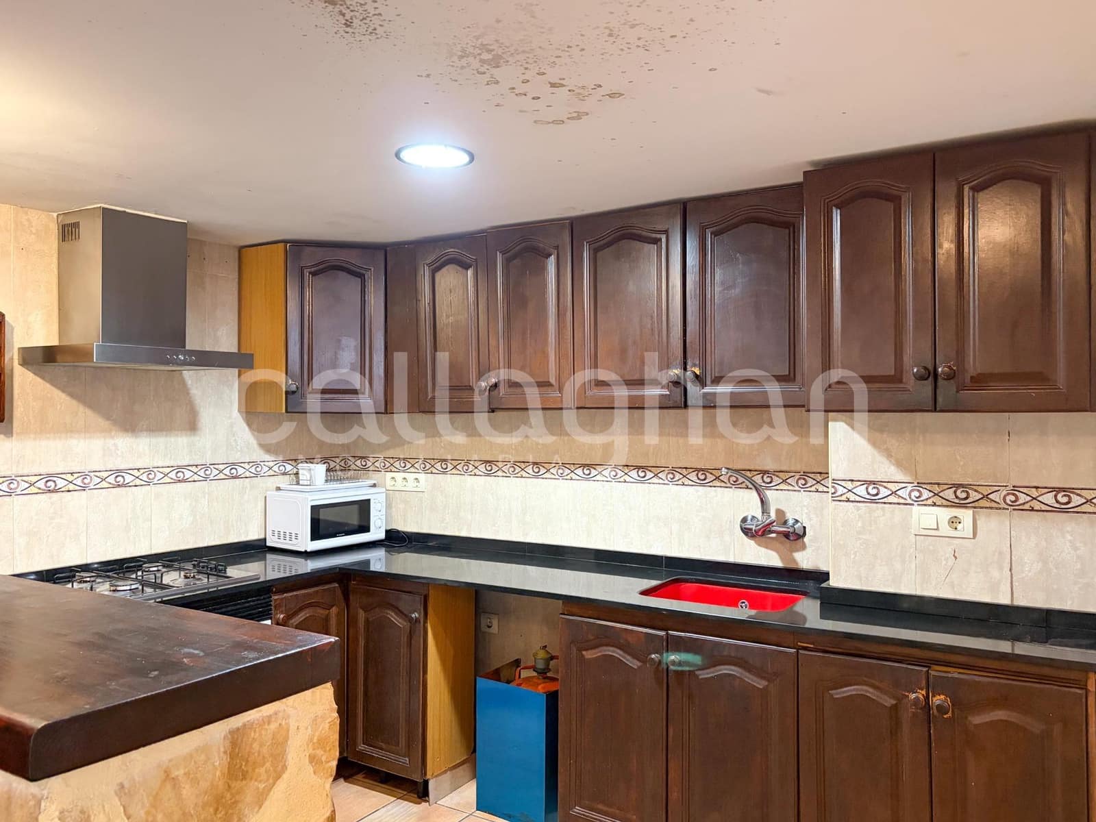 4 Zimmer Villa zu verkaufen in Ontinyent - 120.000 € (Ref: 9940337)