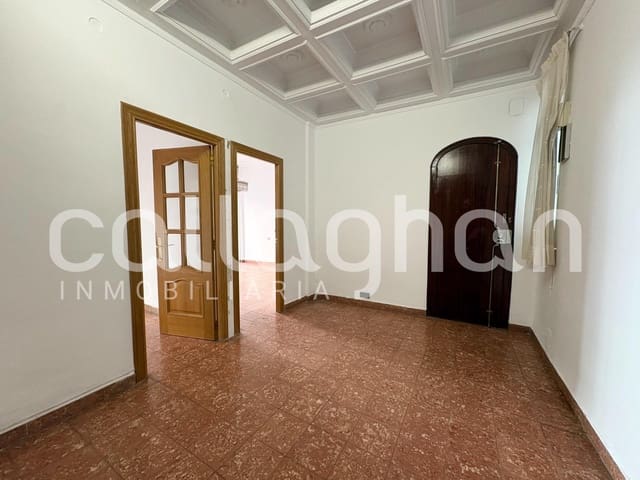 5 soveværelse Lejlighed til leje i La Gran Via, Valencia by - € 1.700 (Ref: 9948097)