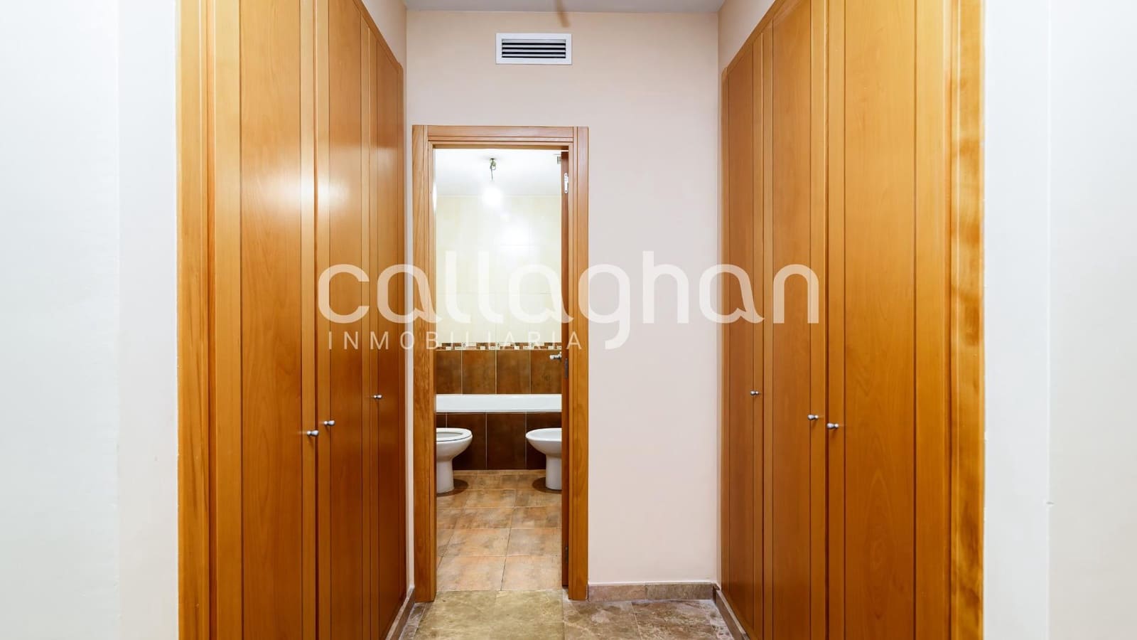3 bedroom Flat for sale in Vilamarxant / Villamarchante with garage - € 181,000 (Ref: 9958122)