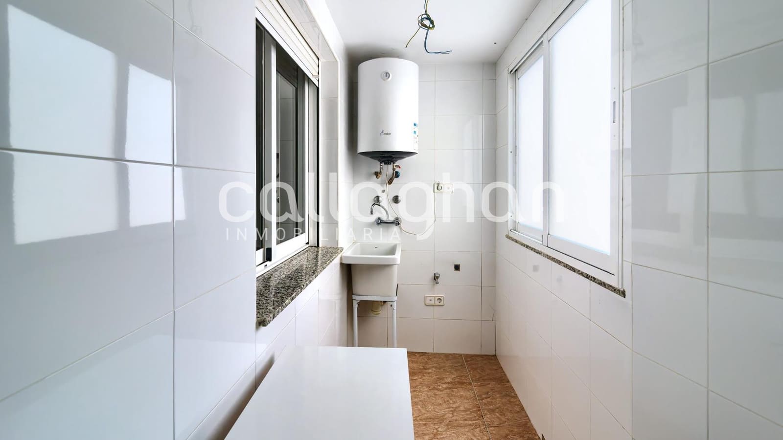 3 bedroom Flat for sale in Vilamarxant / Villamarchante with garage - € 181,000 (Ref: 9958122)