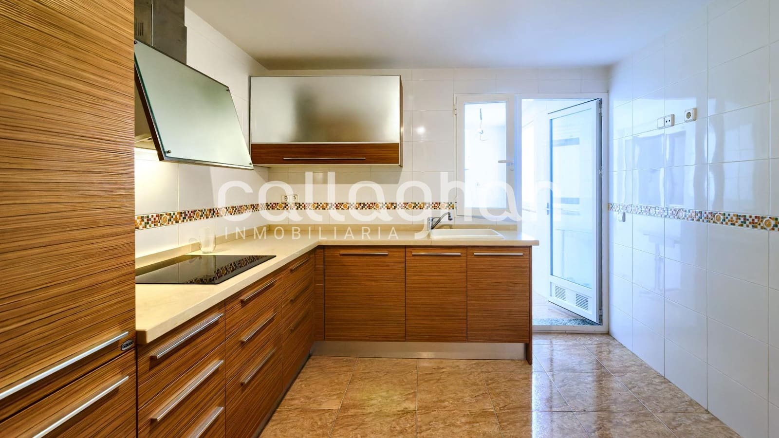 3 bedroom Flat for sale in Vilamarxant / Villamarchante with garage - € 181,000 (Ref: 9958122)
