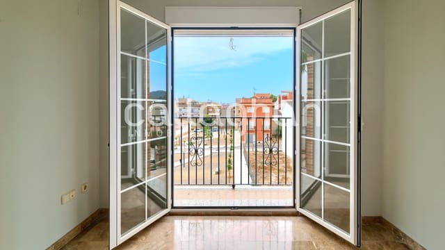 3 soverom Leilighet til salgs i Vilamarxant / Villamarchante med garasje - € 181 000 (Ref: 9958122)