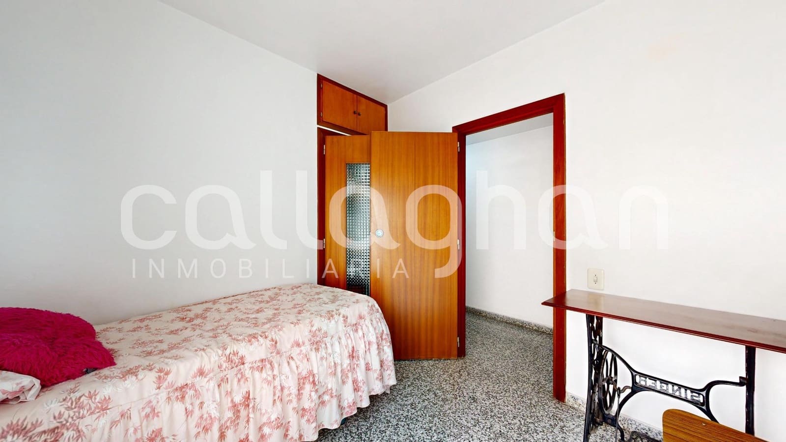4 bedroom Flat for sale in Catarroja - € 250,000 (Ref: 9959950)