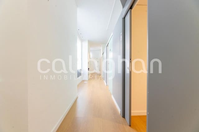 Erhverv til leje i Gandia - € 2.400 (Ref: 9963311)