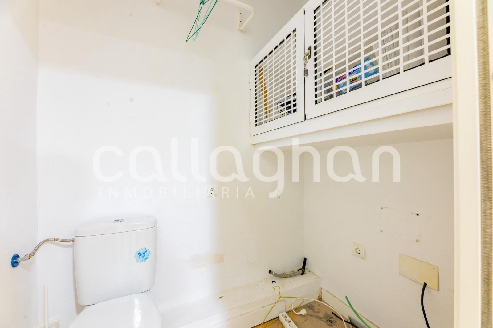 Erhverv til leje i Gandia - € 2.400 (Ref: 9963311)