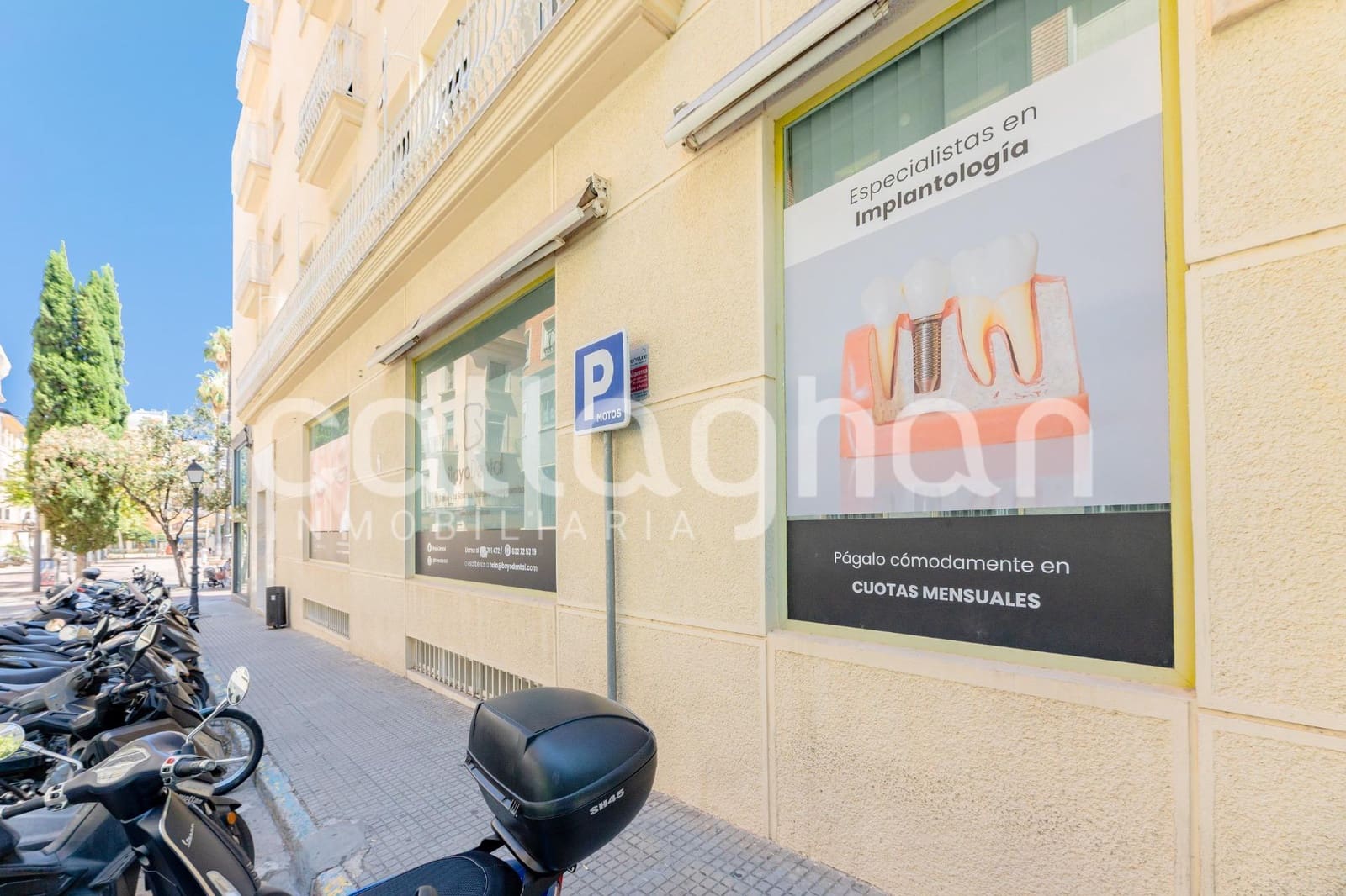 Erhverv til leje i Gandia - € 2.400 (Ref: 9963311)