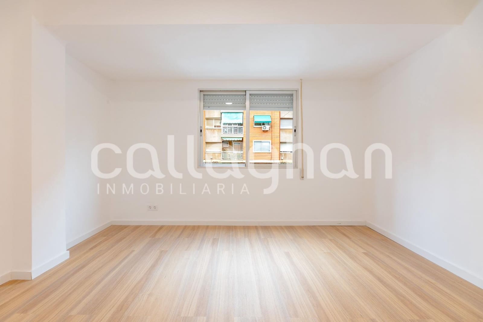 3 soveværelse Lejlighed til salg i Valencia by - € 350.000 (Ref: 9965457)
