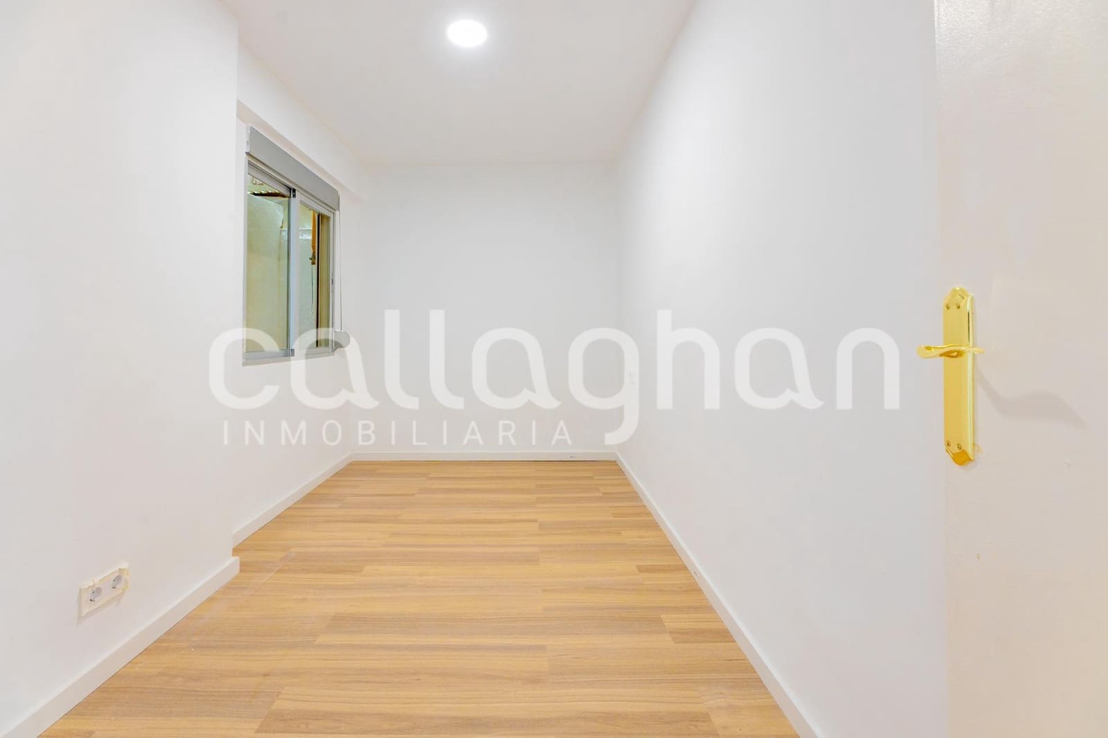 3 soveværelse Lejlighed til salg i Valencia by - € 350.000 (Ref: 9965457)