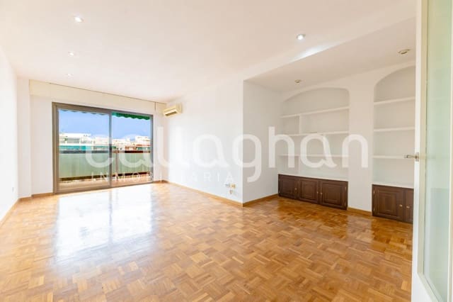 3 slaapkamer Flat te huur in La Creu del Grau, Valencia stad met garage - € 1.600 (Ref: 9973500)