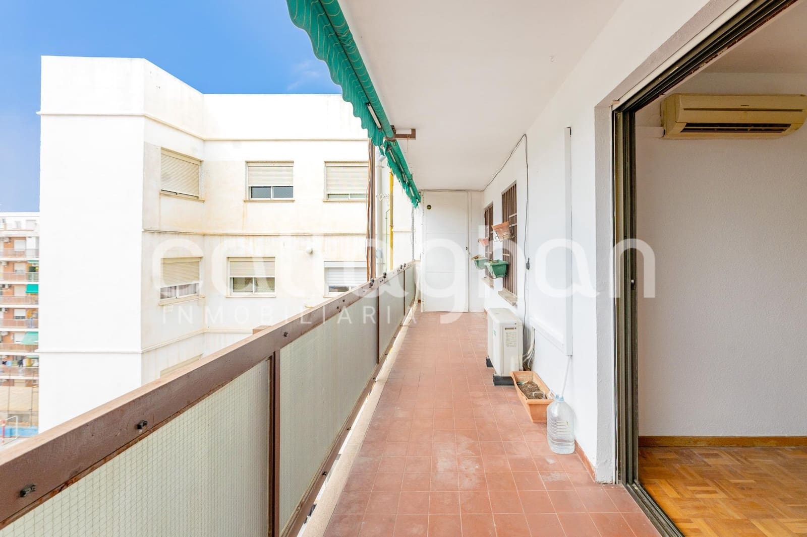 3 slaapkamer Flat te huur in Valencia stad met garage - € 1.600 (Ref: 9973500)