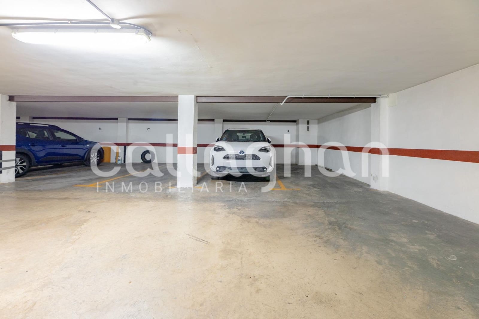 3 slaapkamer Flat te huur in Valencia stad met garage - € 1.600 (Ref: 9973500)