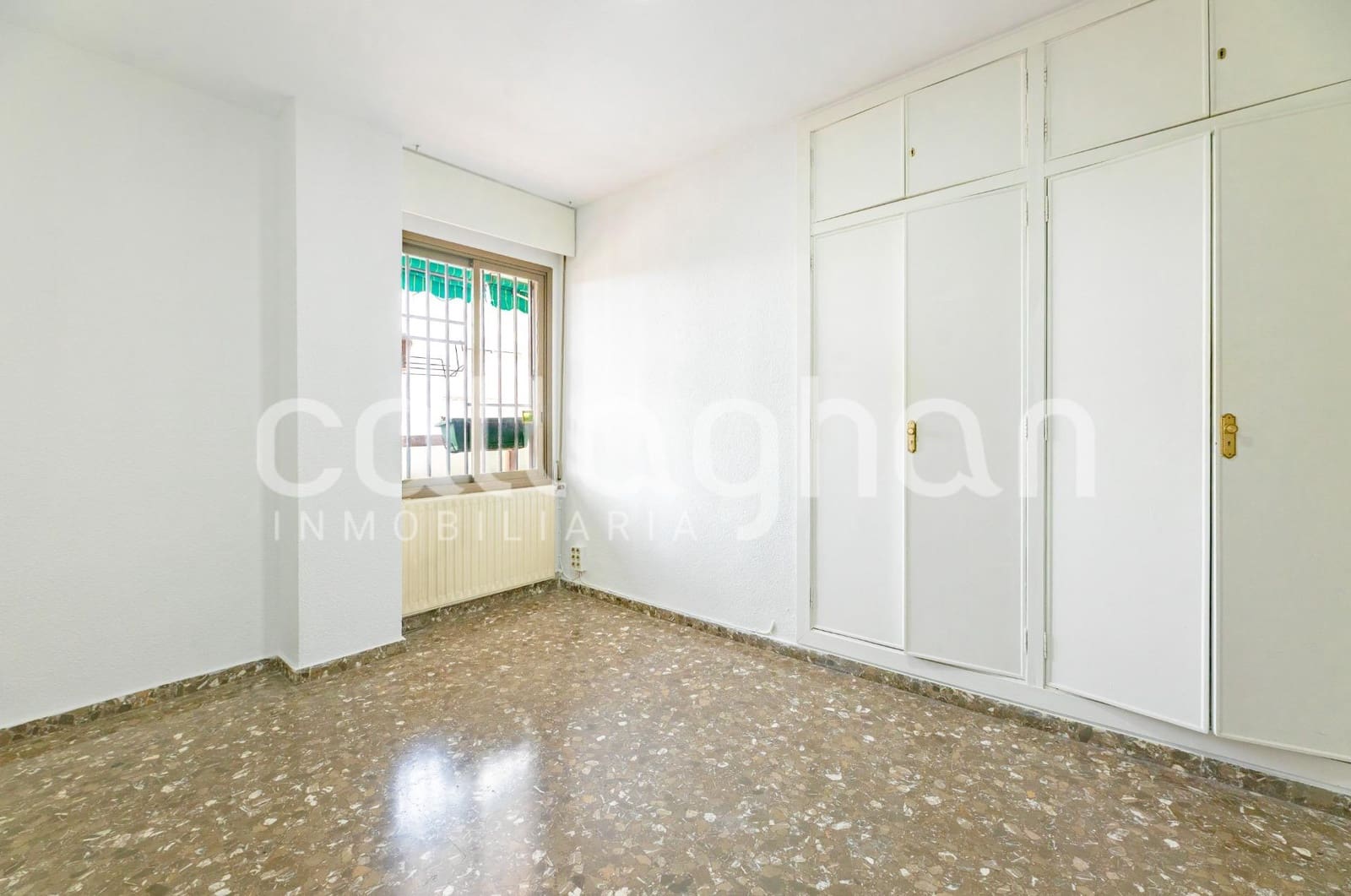 3 slaapkamer Flat te huur in Valencia stad met garage - € 1.600 (Ref: 9973500)