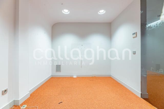 Komercyjne do wynajęcia w Catarroja - 1 600 € (Ref: 9975593)