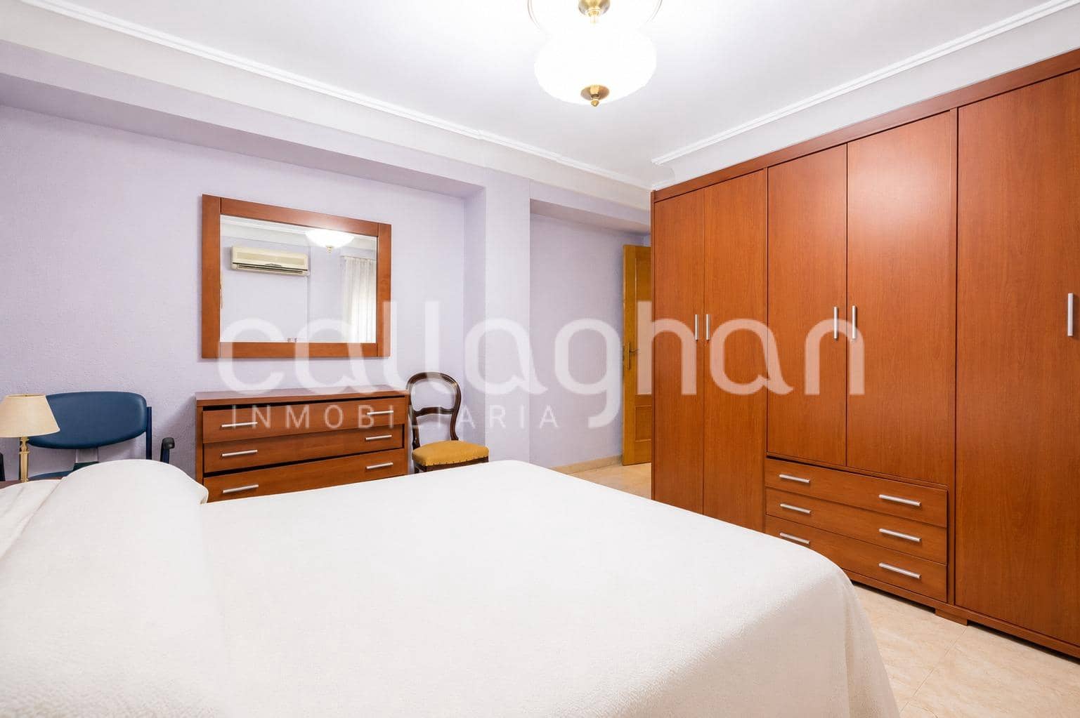 2 makuuhuone Asunto myytävänä paikassa Valencia kaupunki - 260 000 € (Ref: 9979029)