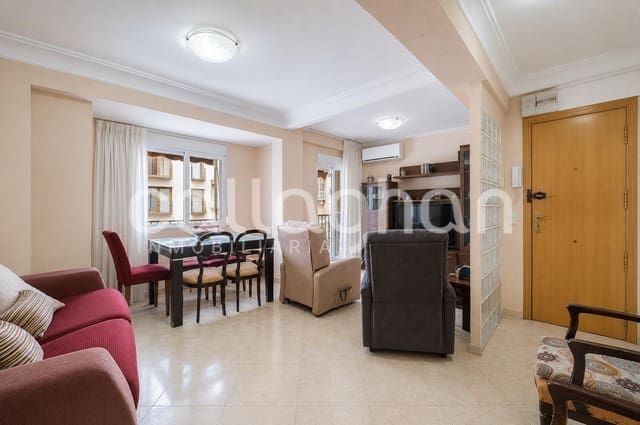 Piso de 2 habitaciones en Cabanyal-Canyamelar, València ciudad en venta - 260.000 € (Ref: 9979029)
