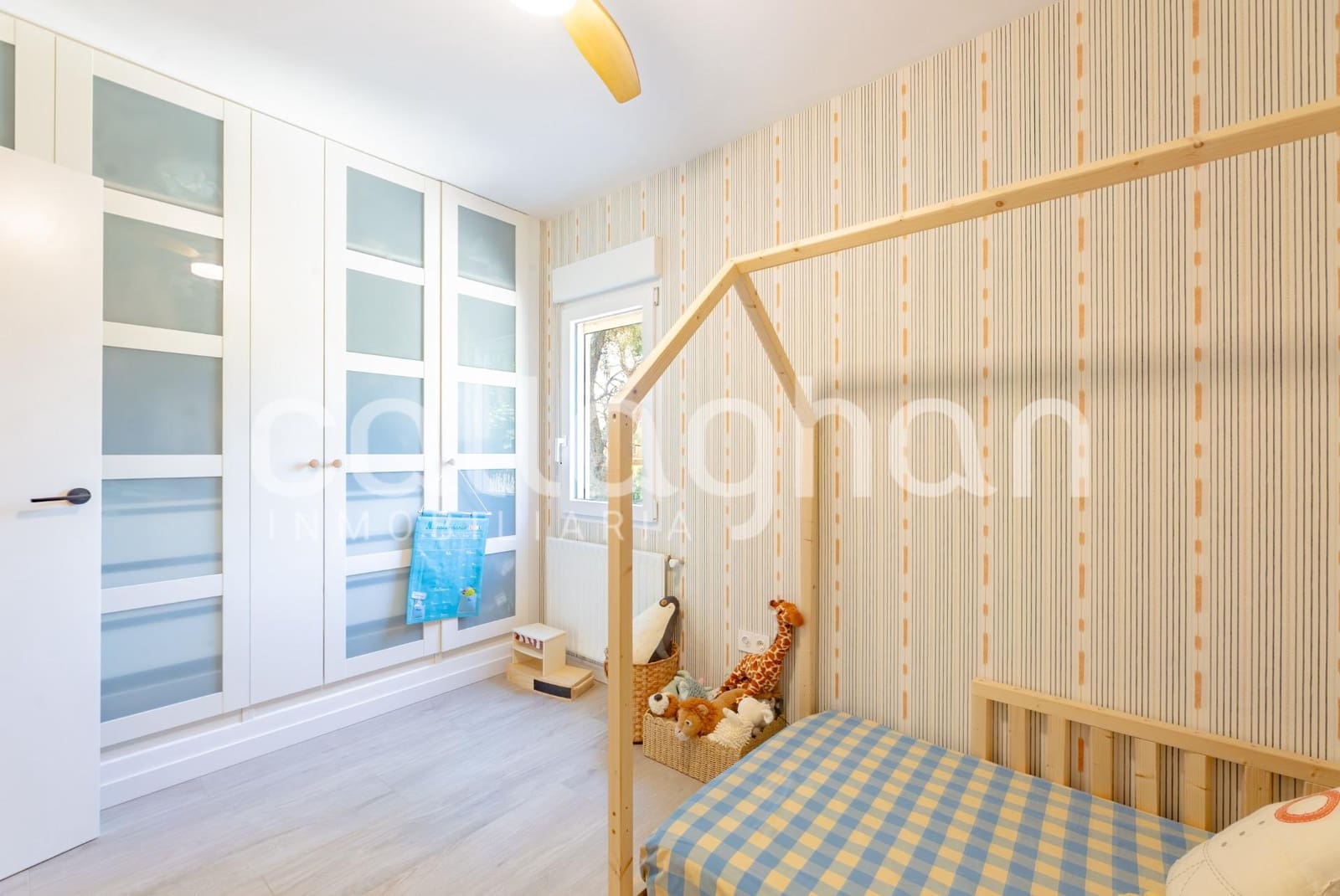 3 soveværelse Semi-Rækkehus til salg i Godella med swimmingpool garage - € 615.000 (Ref: 9994402)