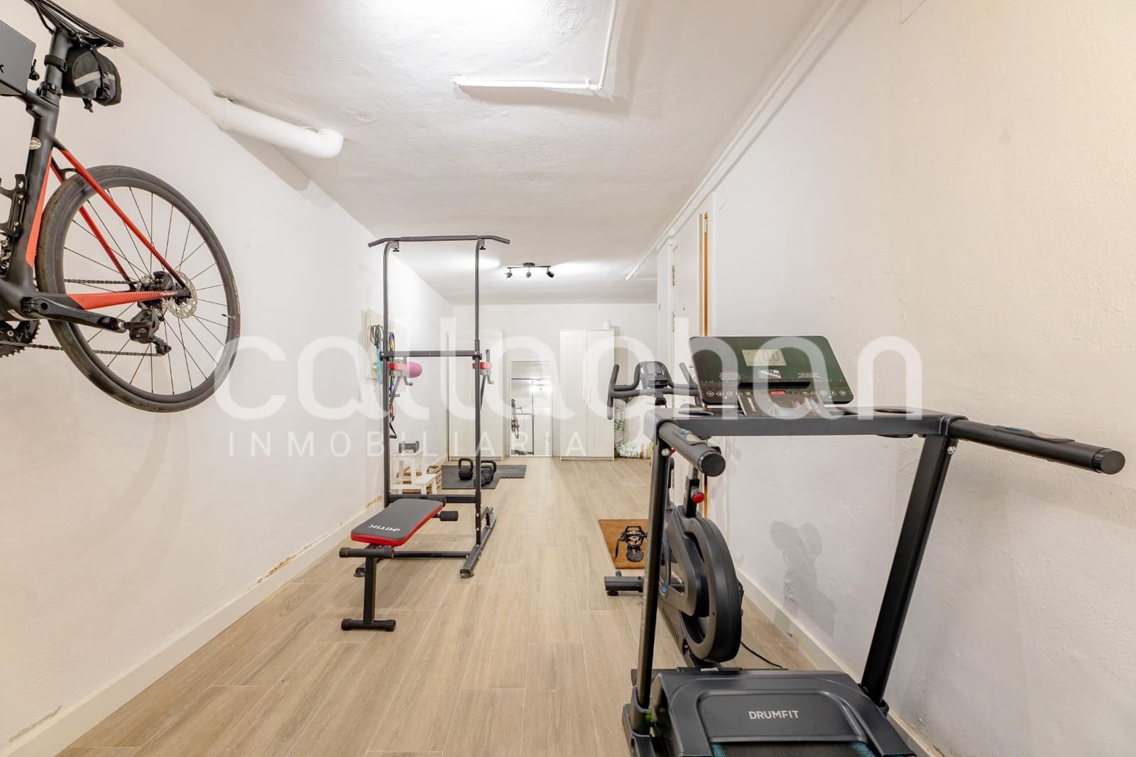 3 soveværelse Semi-Rækkehus til salg i Godella med swimmingpool garage - € 615.000 (Ref: 9994402)