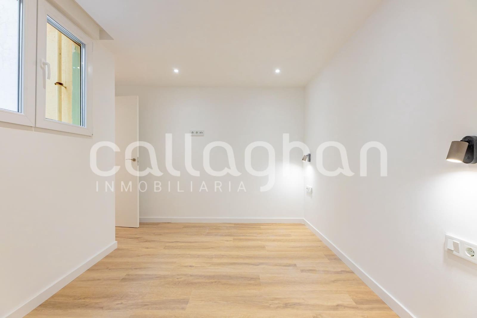 Piso de 3 habitaciones en València ciudad en venta - 420.000 € (Ref: 9997230)