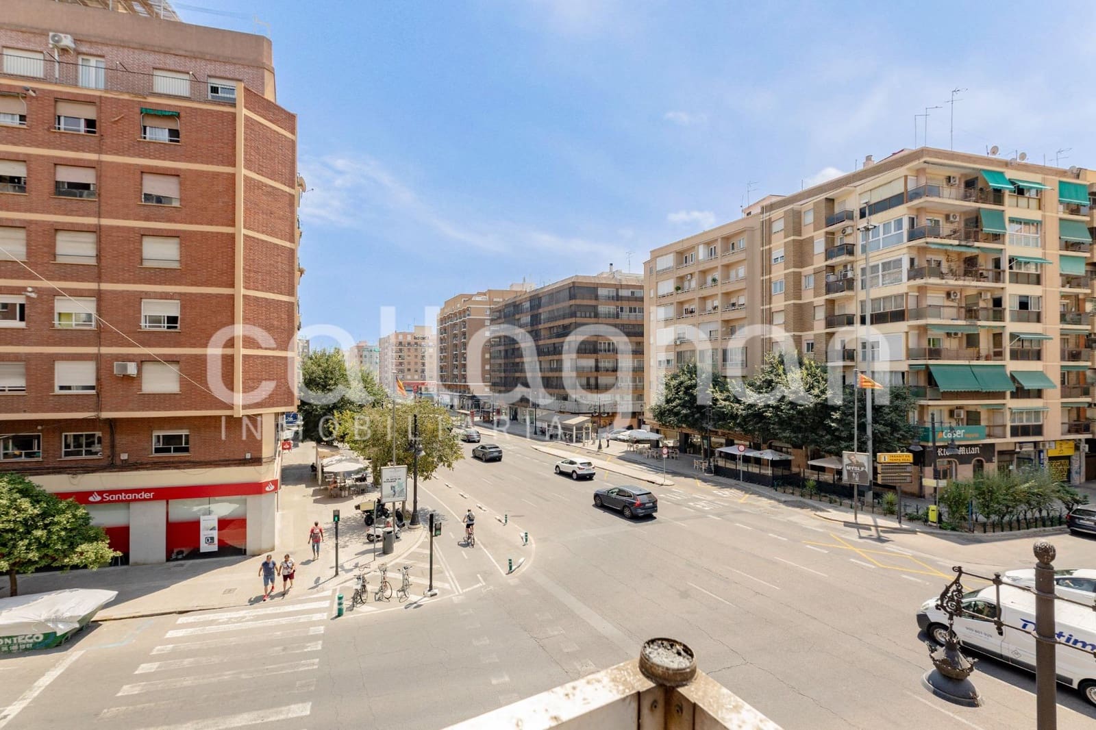 3 bedroom Flat for sale in Valencia city with garage - € 360,000 (Ref: 9997233)