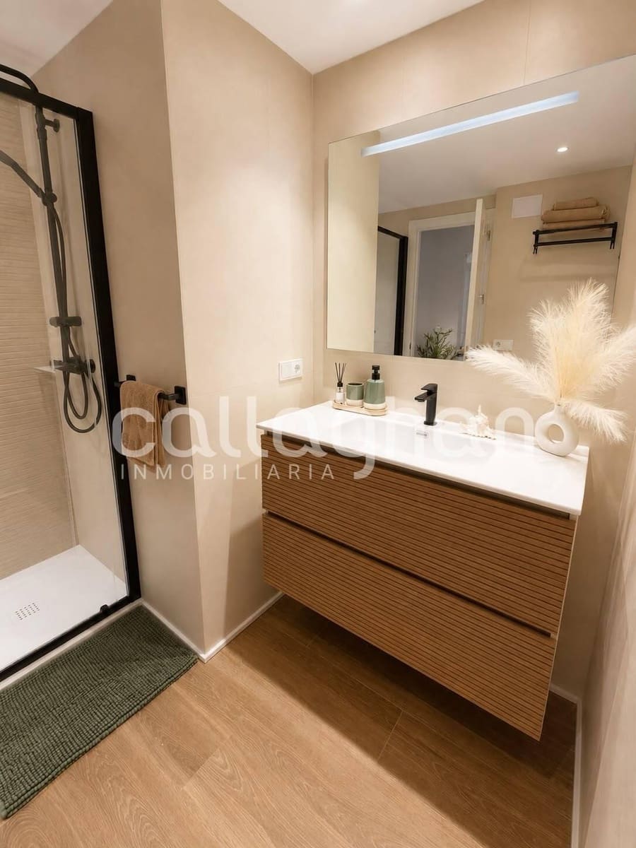 1 soverom Leilighet til leie i Benicassim med garasje - € 2 750 (Ref: 9997234)