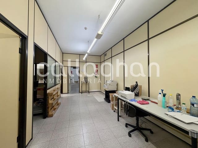 Comercial para arrendar em Arrancapins, Valência cidade com garagem - 1 600 € (Ref: 9998929)