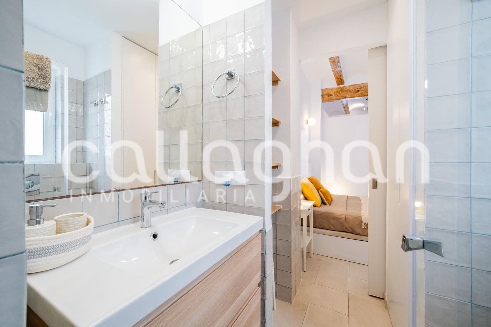 Apartamento Playa de 1 habitación en València ciudad en venta - 210.000 € (Ref: 9999694)