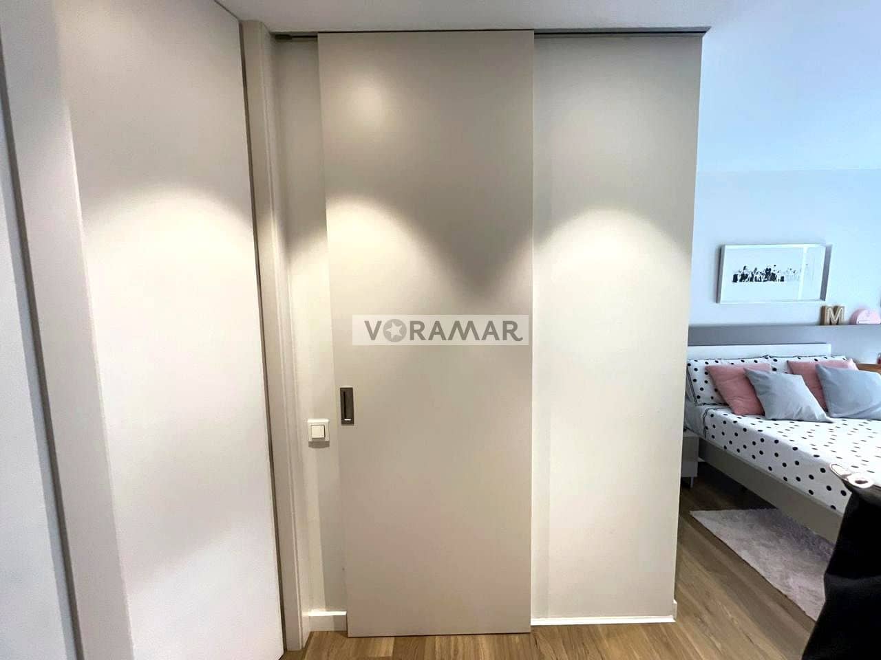 3 bedroom Flat for rent in Valencia city with garage - € 3,200 (Ref: 10024601)