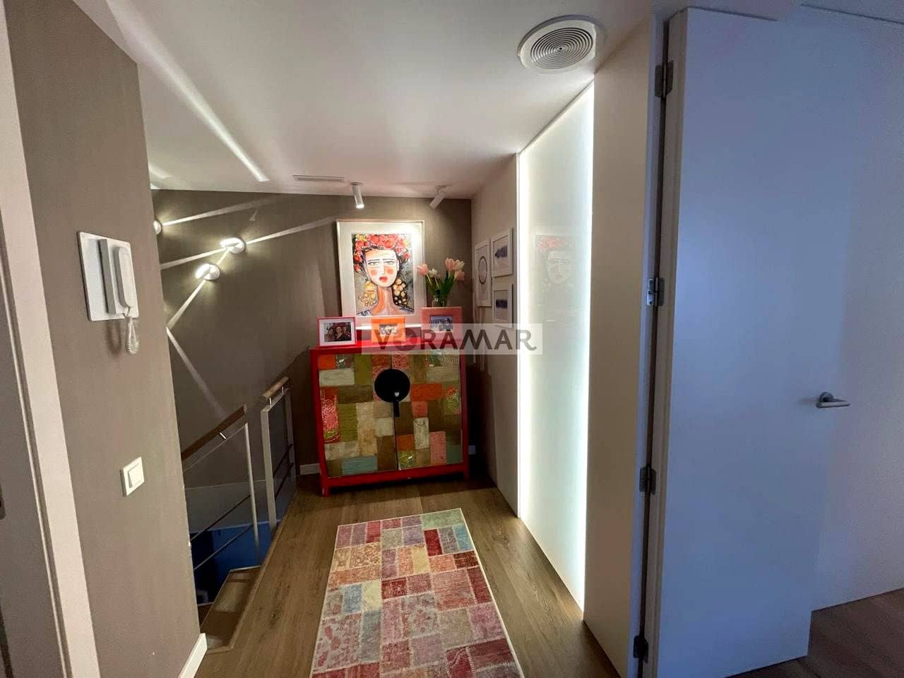 3 bedroom Flat for rent in Valencia city with garage - € 3,200 (Ref: 10024601)