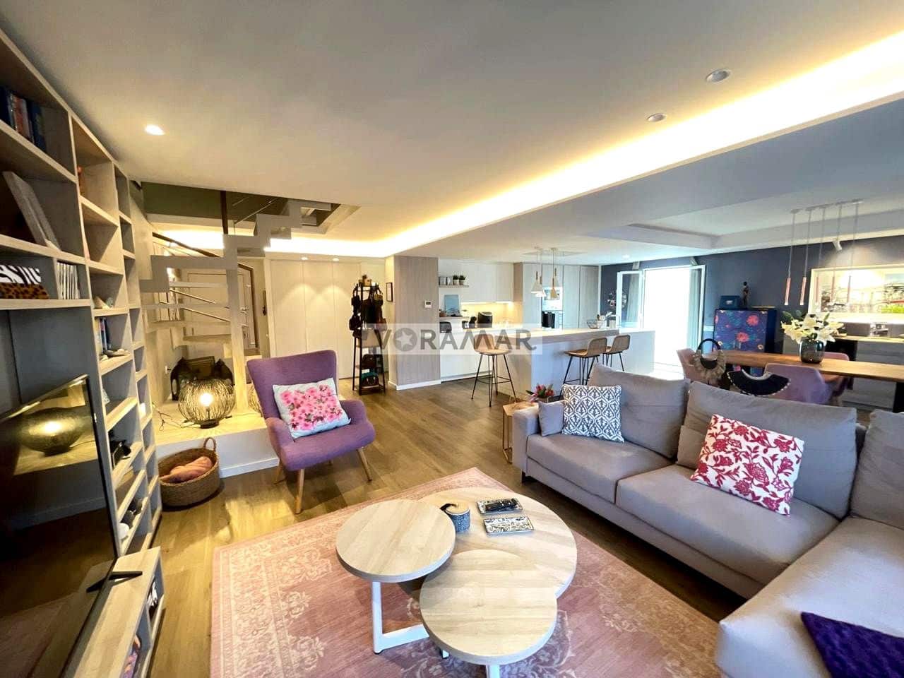 3 bedroom Flat for rent in Valencia city with garage - € 3,200 (Ref: 10024601)