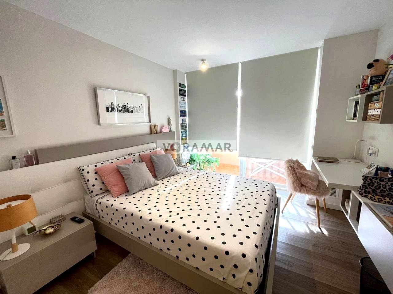 3 bedroom Flat for rent in Valencia city with garage - € 3,200 (Ref: 10024601)