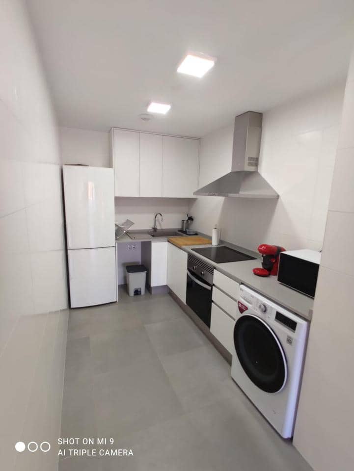 1 slaapkamer Flat te koop in Valencia stad met zwembad garage - € 299.000 (Ref: 10026266)