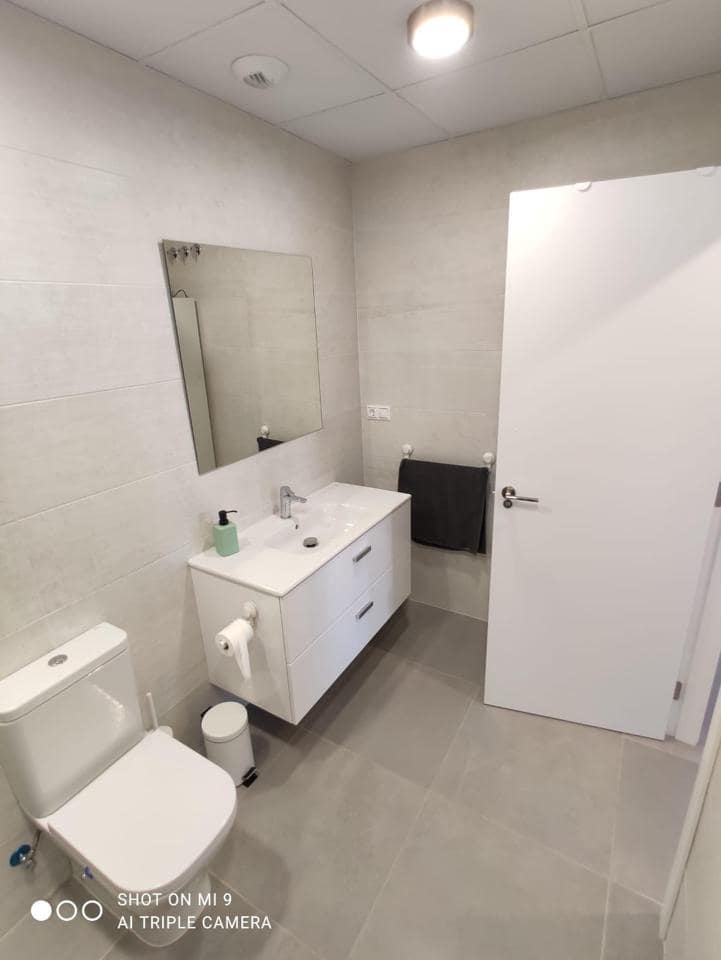 1 slaapkamer Flat te koop in Valencia stad met zwembad garage - € 299.000 (Ref: 10026266)